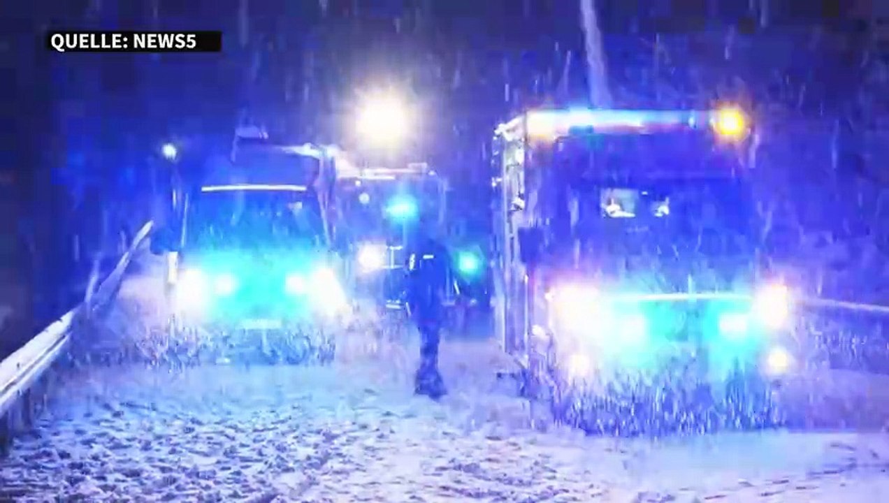 Heftige Schneefälle sorgen für Verkehrschaos in Deutschland