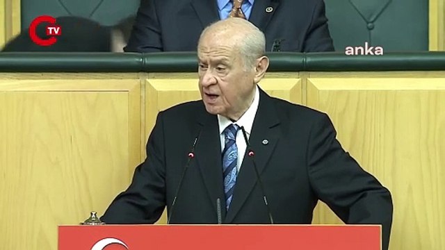 Özgür Özel'in İmamoğlu sözleri Bahçeli'yi çileden çıkardı: O paslı mührü kazıyıp söküp atacağız...