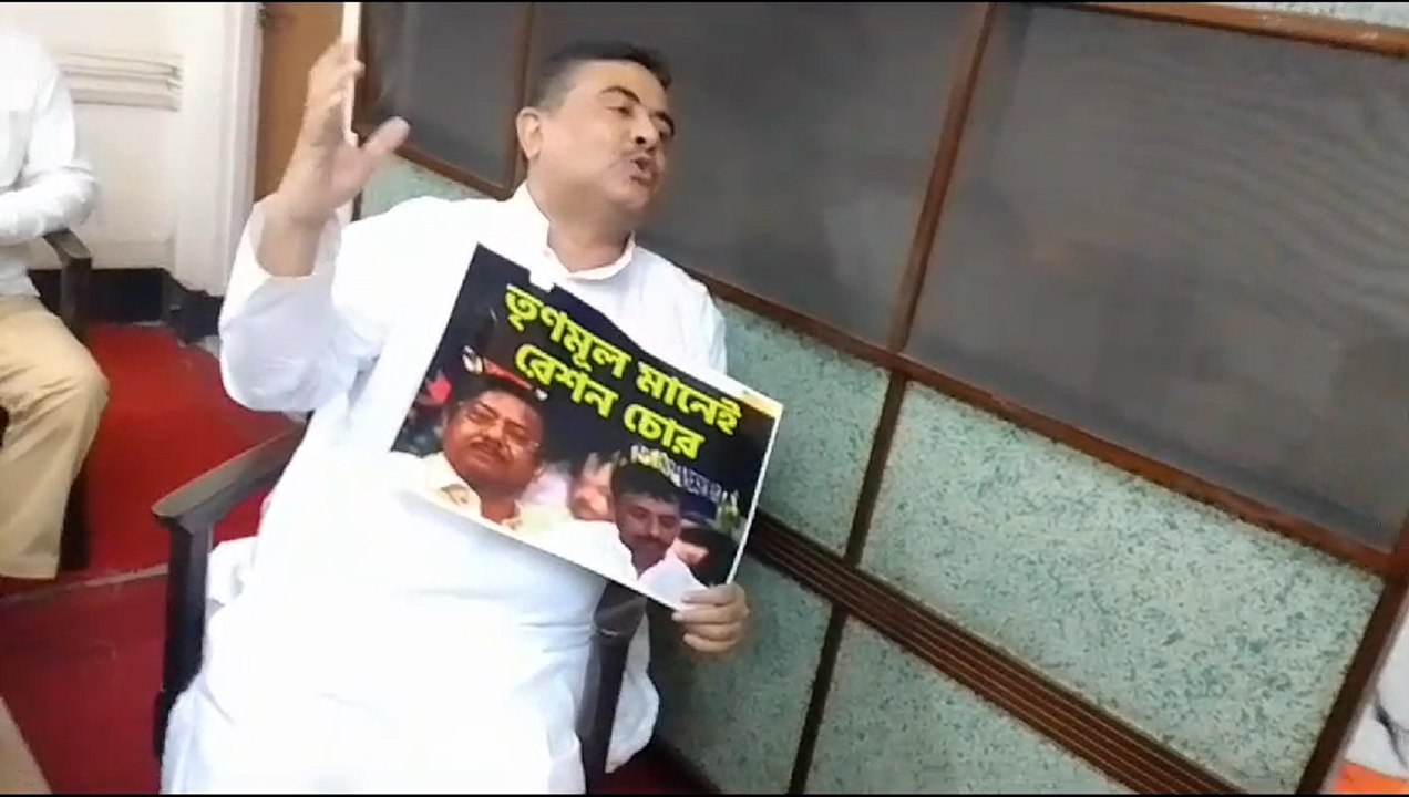 তৃণমূল মানেই চোর! এবার মমতা বন্দ্যোপাধ্যায়ের খাপ খুলব: শুভেন্দু অধিকারী    | Oneindia Bengali