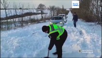 Tormenta mortal | Al menos diez personas mueren por el temporal de nieve que sacude Ucrania y Crimea