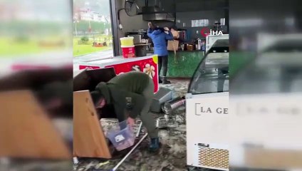 Rize'nin Fındıklı İlçesindeki İşletme Tsunamiyi Yaşadı