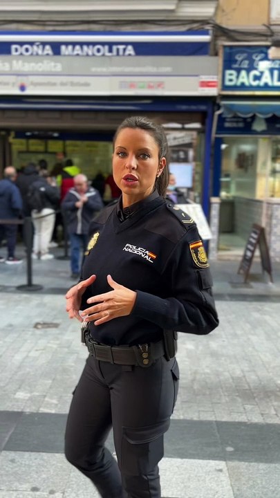 La Policía Nacional advierte sobre lo que no se debe hacer jamás con un décimo de Navidad
