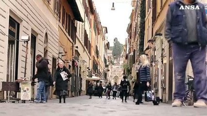 Cresce indebitamento italiani, 10mila euro a testa