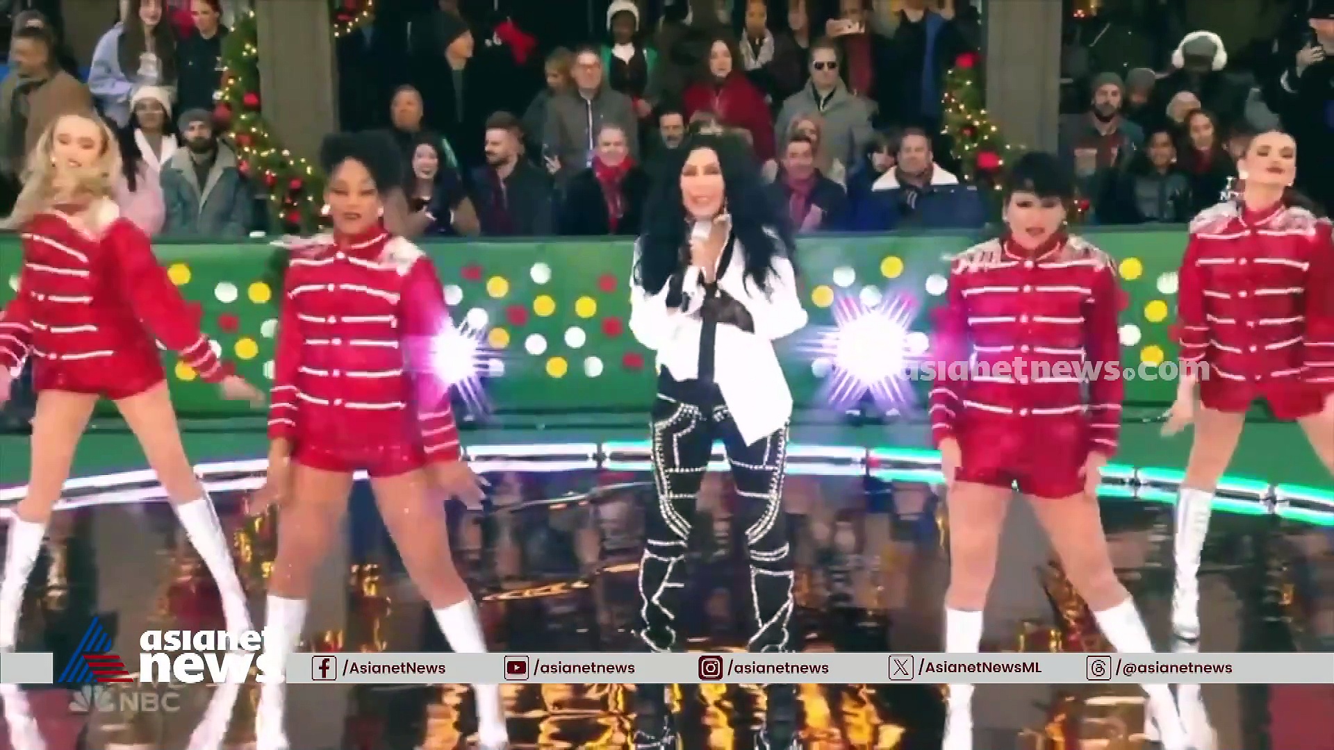  താങ്ക്സ് ​ഗിവിങ് ഡേ വിപുലമായി ആഘോഷിച്ച് അമേരിക്ക