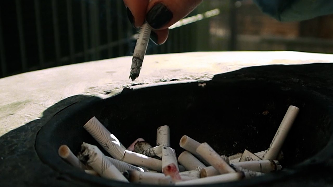 Hausse du prix, interdiction de fumer à la plage… Ce que contient le plan anti tabac du gouvernement