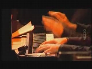 part7 Piano Battle (Gonzales) - 4-hand duel