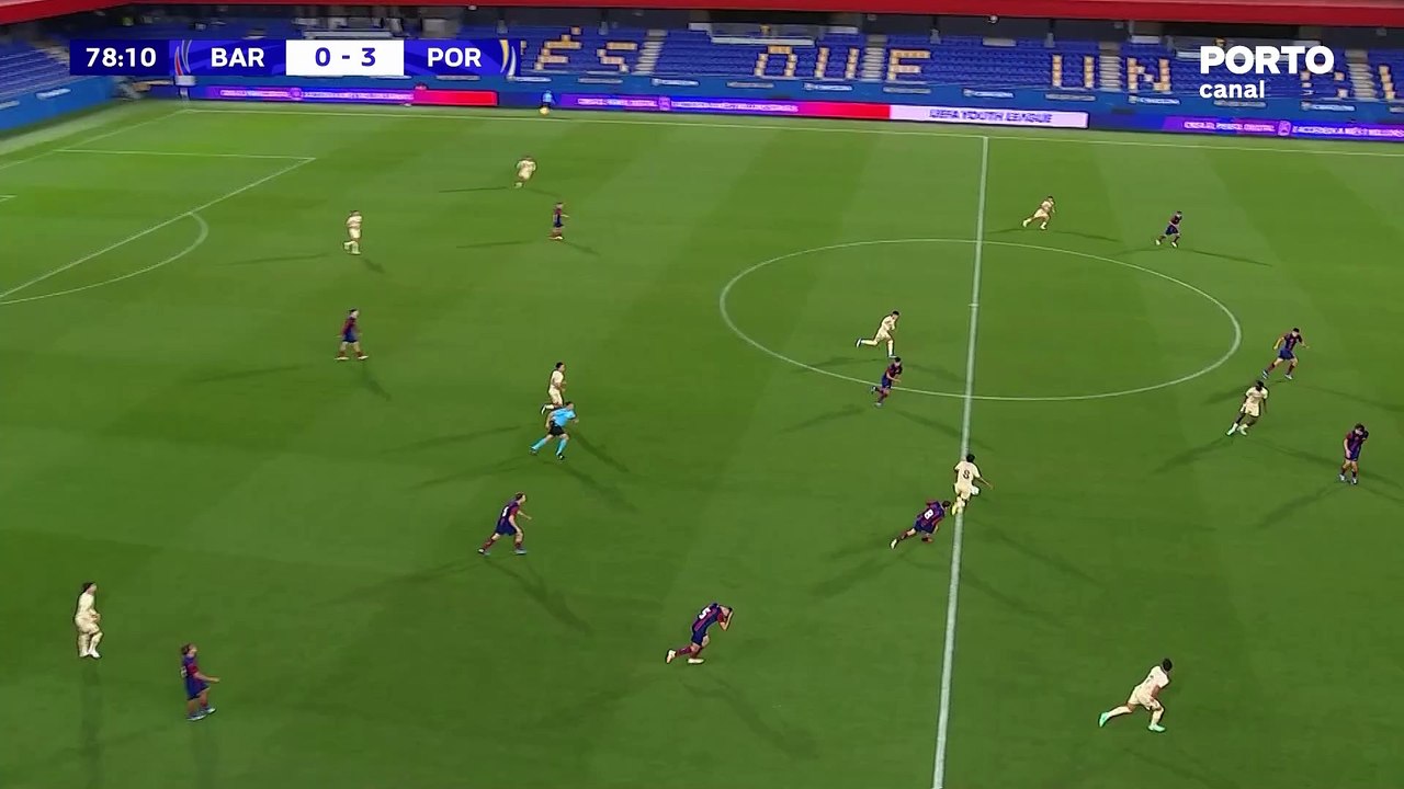 Classe na Youth League. Jorge Meireles e Anhá Candé dão contornos de goleada aos 'Dragões' em Barcelona