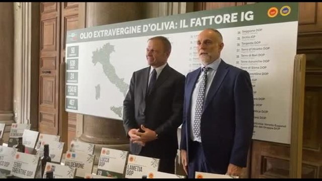 Lollobrigida: vogliamo filiera olio extravergine famosa come vino