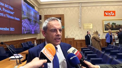 Presentazione "Una battuta, presidente", l'autore Lamberti: "Raccontiamo i vari lati di Berlusconi"