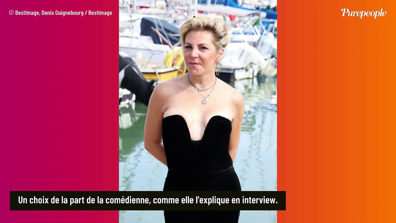 Anne-Élisabeth Blateau (Scènes de ménages), devenue maman à 40 ans : "Je ne voulais pas ressembler à la mienne"