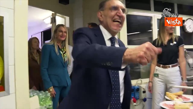 La Russa incontra ragazzi progetto Aut Aut-Autonomia Autismo, all'opera in cucina al Senato