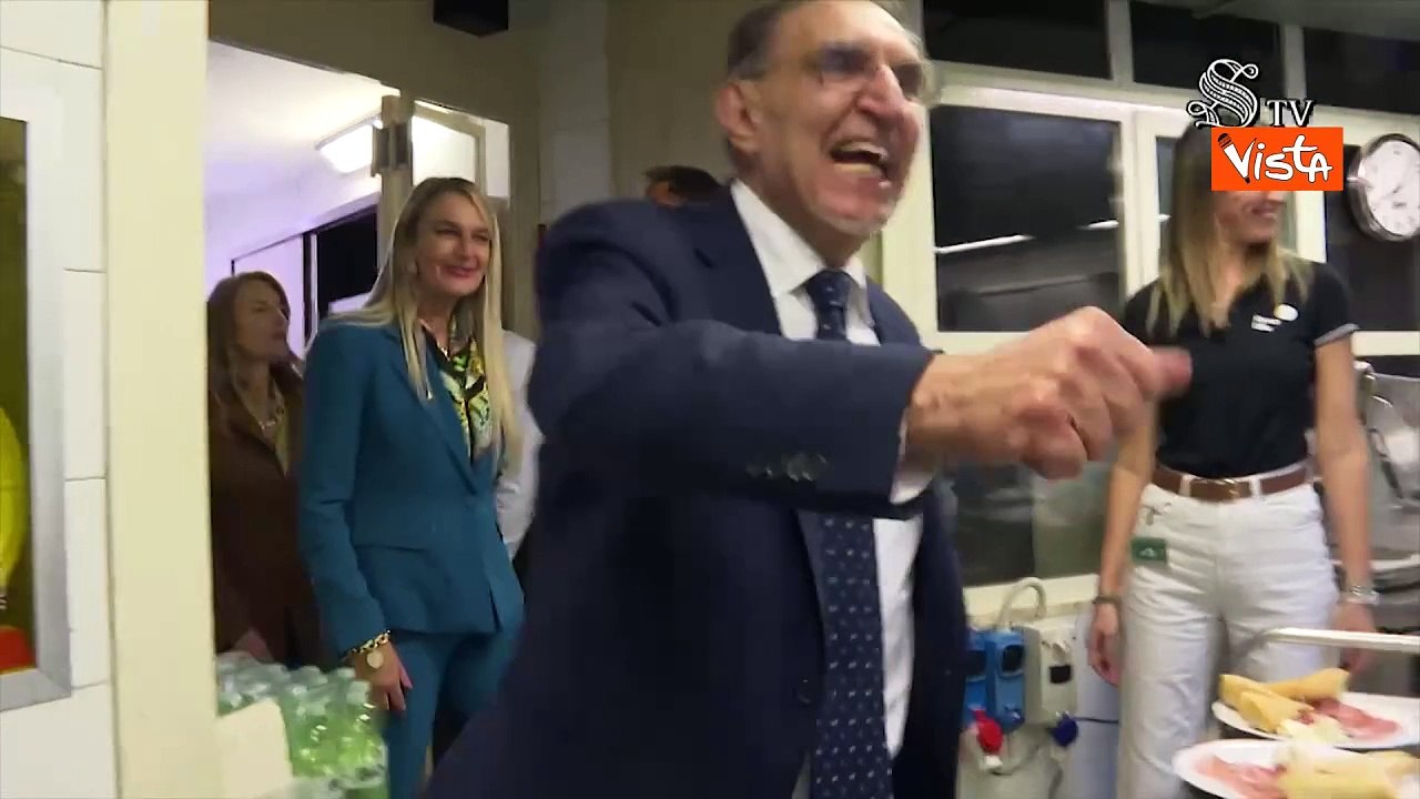 La Russa incontra ragazzi progetto Aut Aut-Autonomia Autismo, all'opera in cucina al Senato