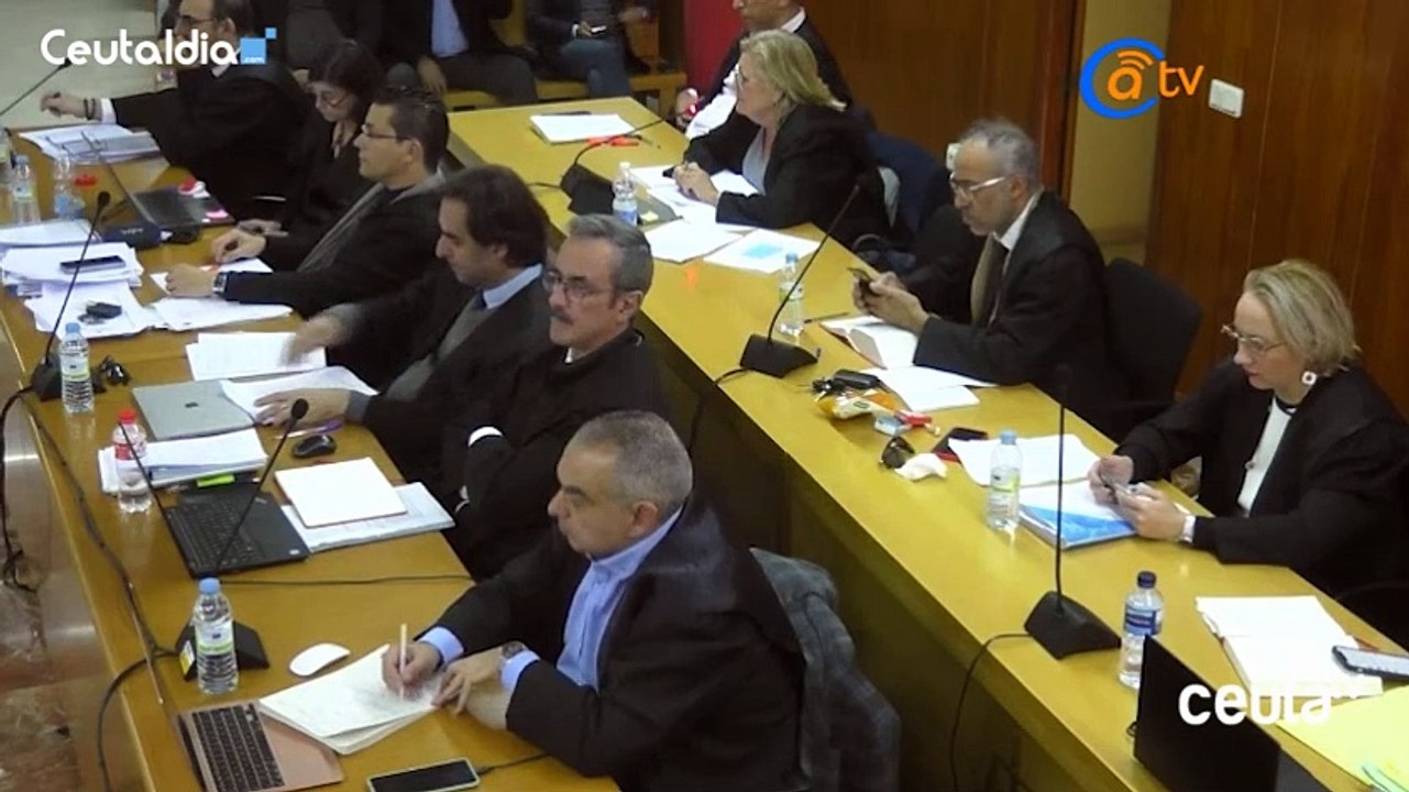 Una testigo siembra dudas sobre la norma elegida para adjudicar las 317 tras el escándalo de la «lista fantasma»