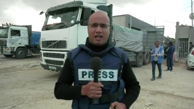 تمديد الهدنة في غزة يزيد تدفق المساعدات.. والهلال الأحمر الفلسطيني يطالب بممرات إنسانية