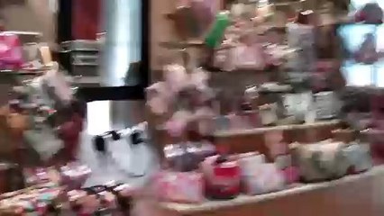 contentinstaller49 - Im at the airport to go to florida