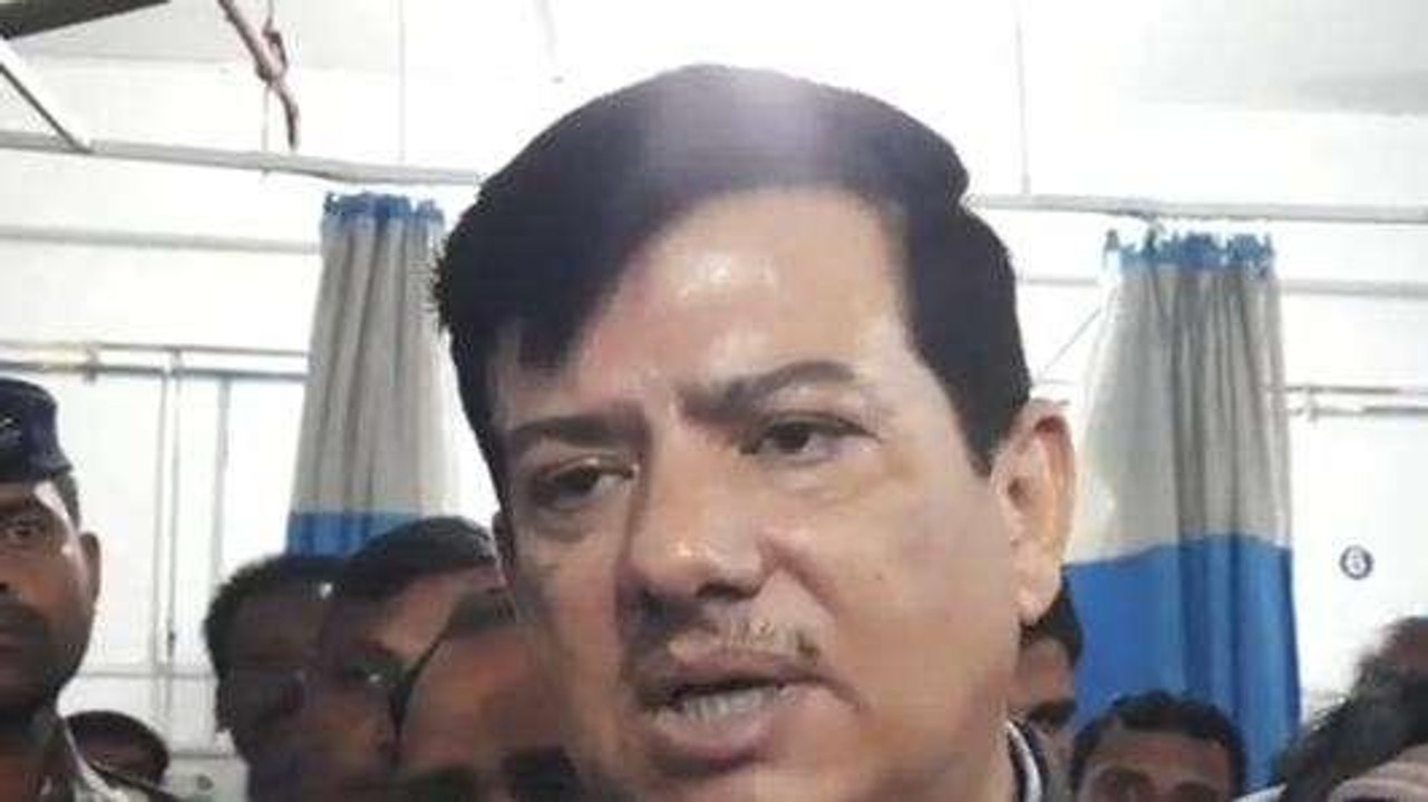 सुपौल: जख्मी राजद नेता का हाल जानने पहुंचे एमएलसी अजय सिंह, नारा लगाने पर हुई थी मारपीट