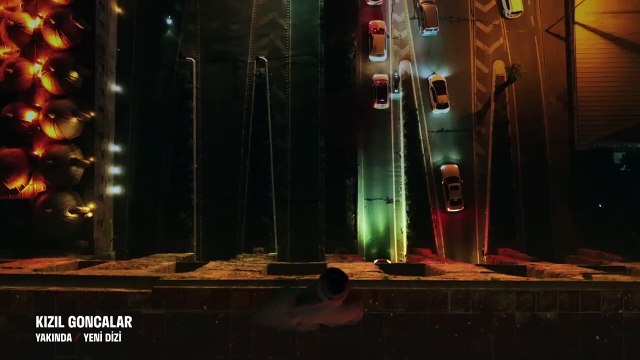 10 yıl sonra setlere dönen Özgü Namal tesettüre girdi: Kızıl Goncalar’dan ilk fragman