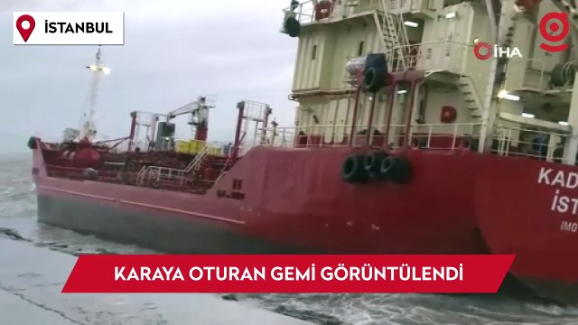 Zeytinburnu’nda lodos nedeniyle karaya oturan gemi görüntülendi