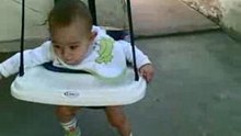 Agustin en el saltarin