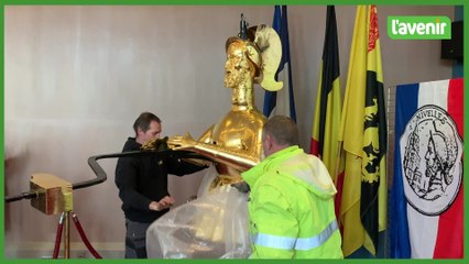 Djan Djan exposé à l’Hotel de ville avant de remonter sur sa tour