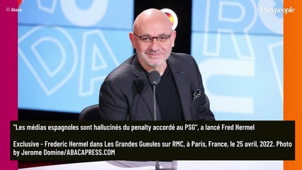 "Taisez-vous !" Daniel Riolo voit rouge après le match du PSG et traite de "petit fayot" un célèbre journaliste