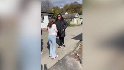 Girl Tells Hard-Working Dad She's Proud Of Him When He Surprises Her With First-Ever Home | Happily TV