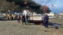 Balıkçıların fırtına nöbeti- Çözümü tekneleri karaya çekmekte buldular