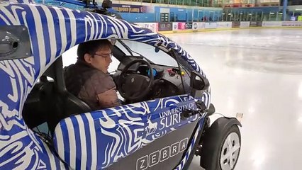Car drives round ice rink to test AI-powered anti-skid system
