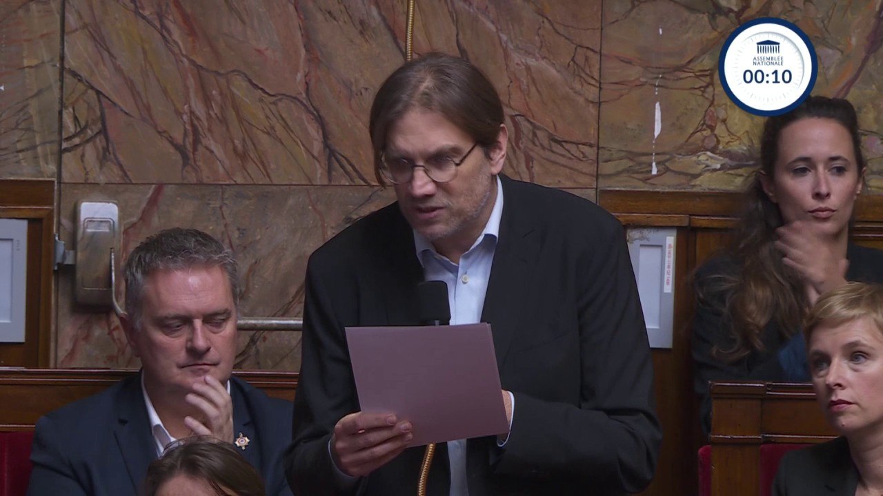 Démantèlement de Fret SNCF: "Favoriser le transport routier est une hérésie pour le climat, la santé publique et la sécurité routière", dénonce Hendrik Davi, député LFI des Bouches-du-Rhône