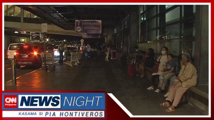 Ilang pasahero nagulat sa power interruption sa NAIA T3