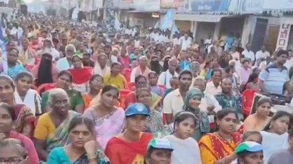 కృష్ణా జిల్లా: భారీ జనంతో కిక్కిరిసిన మచిలీపట్నం