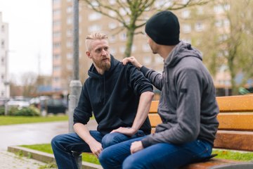 Northern Ireland's Alcohol Crisis: 63% Say the Country Has an Unhealthy Relationship with Drinking 🍺