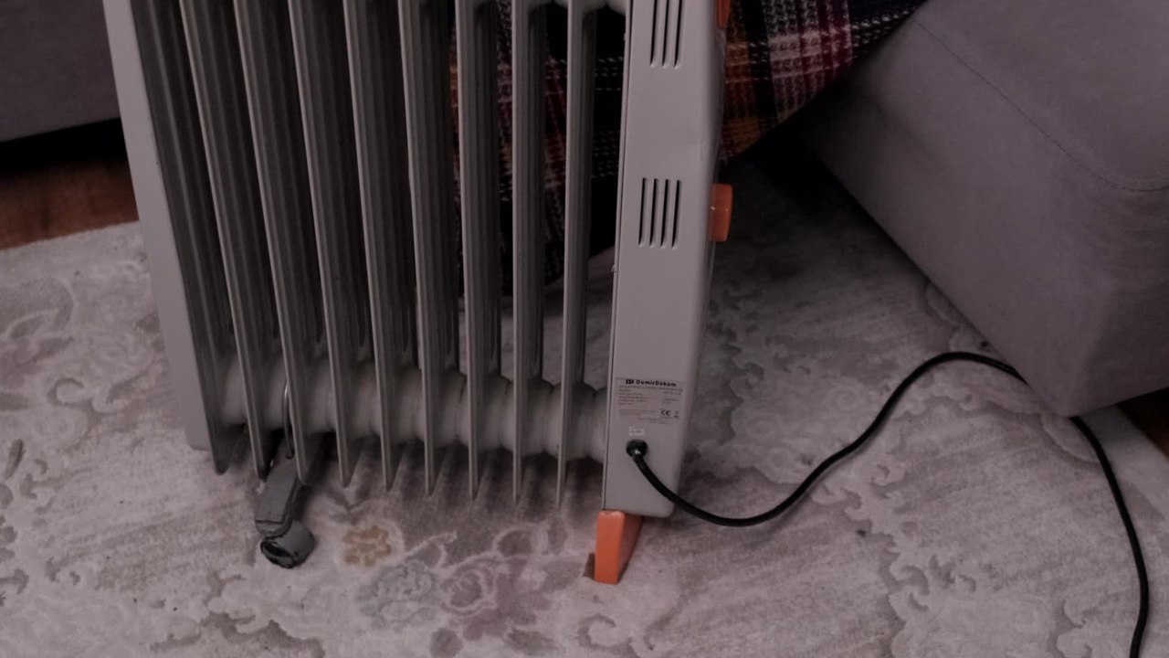 Plumber reveals this secret radiator trick that helps you heat your home faster and save money