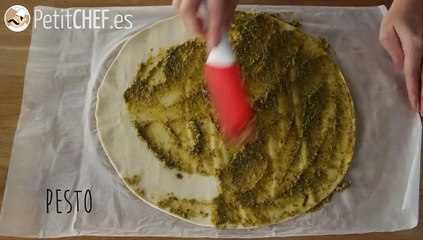 Bastones de pesto y parmesano