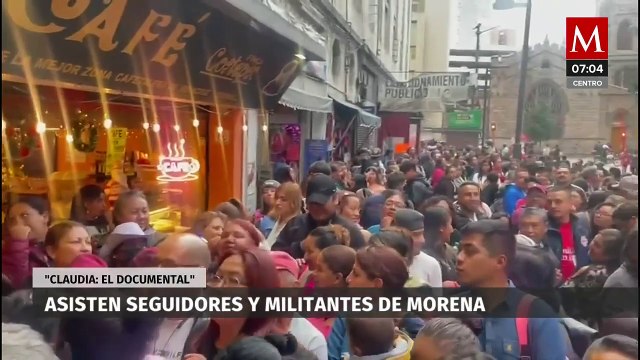Asisten seguidores y militantes de Morena a “Claudia: el documental”