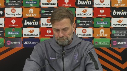 Klopp Aims to Secure Top Spot in Europa League with Victory Over LASK ⚽