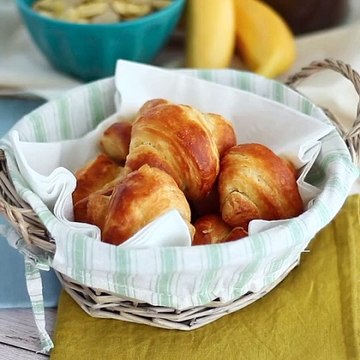 Croissants caseros deliciosos (explicados paso a paso)