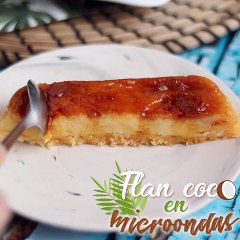 Flan de coco en microondas en 8 minutos