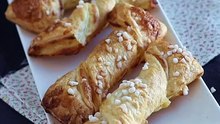 Lazos de hojaldre con crema pastelera