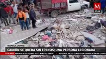 Tráiler sin frenos choca contra locales en Chiapas; hay un herido