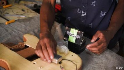 Malawi's guitar clinic gets musicians back on track