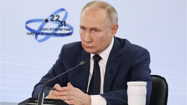 Vladimir Putin urges Russian women to churn out babies in effort to make up for war deaths