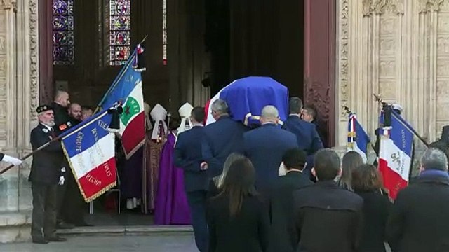 Des Lyonnais, des stars et des ministres aux obsèques de Gérard Collomb