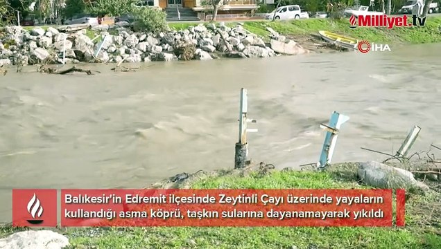 Aşırı yağış nedeniyle asma köprü böyle çöktü