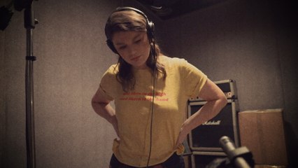 Mae Estes - Town Left Me (Acoustic)