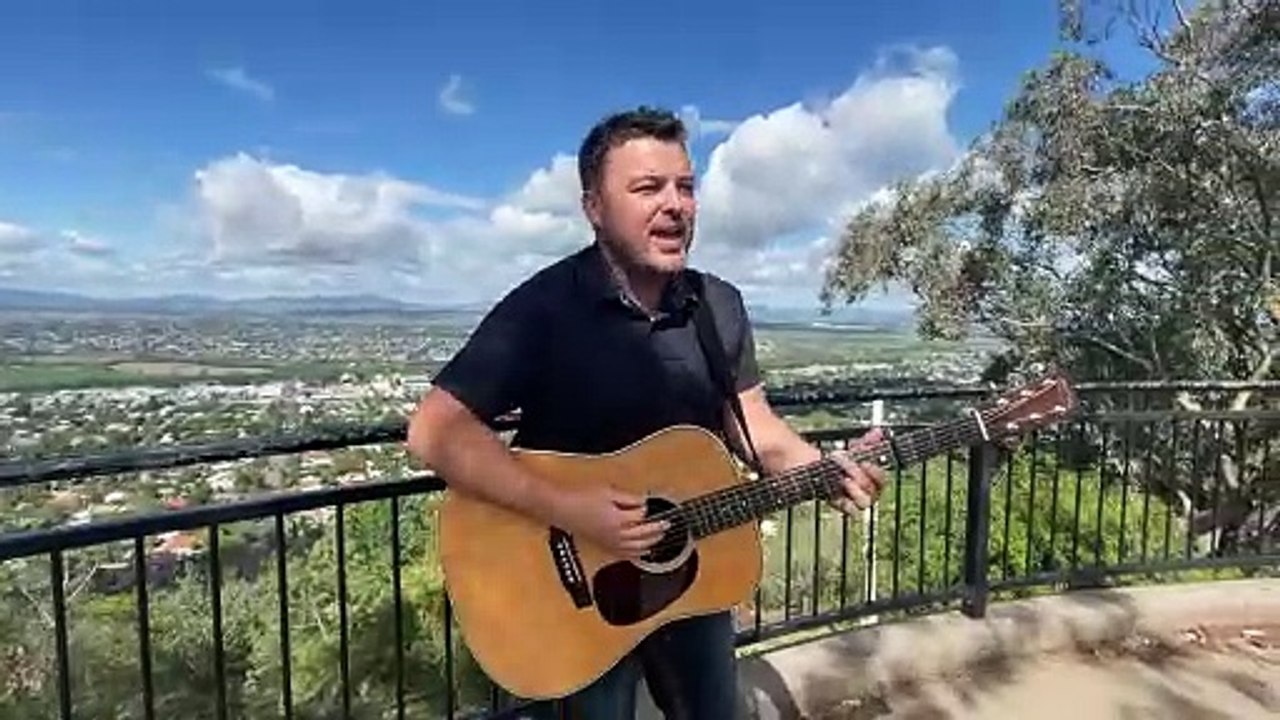 Travis Collins ahead of Tamworth Country Music Festival 2024. Video by Rachel Gray for ACM