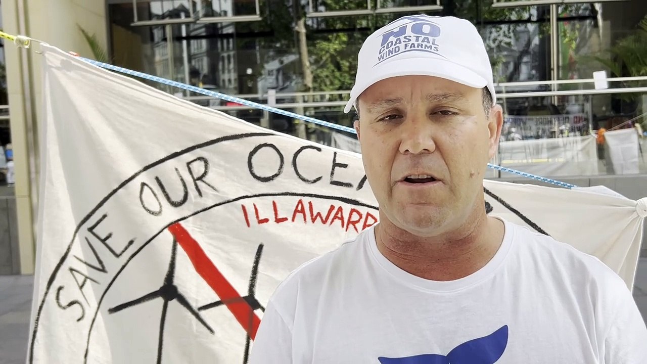 Ben Abbott No Coastal Wind Farms at Reckless Renewables rally