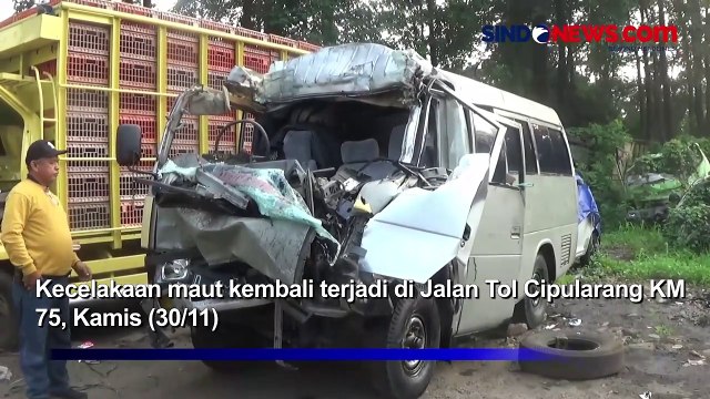 Kecelakaan Maut di KM 75 Tol Cipularang, Minibus Travel Tabrak Truk, 2 Orang Tewas