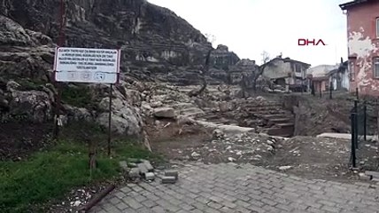 Antik tiyatroda bulunmuştu; altın değil, yağ küpüymüş