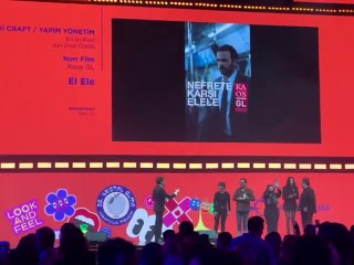 Kaos GL’nin filmi “Nefrete Karşı El Ele”, Kristal Elma’dan ödülle döndü